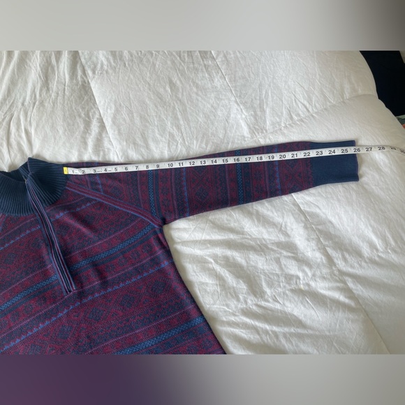 Eddie Bauer fair-isle inspired berry and navy blue quarter zip sweater | M - Picture 10 of 12